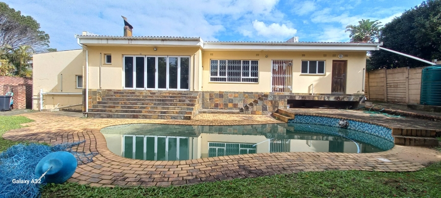 3 Bedroom Property for Sale in Beacon Bay Eastern Cape